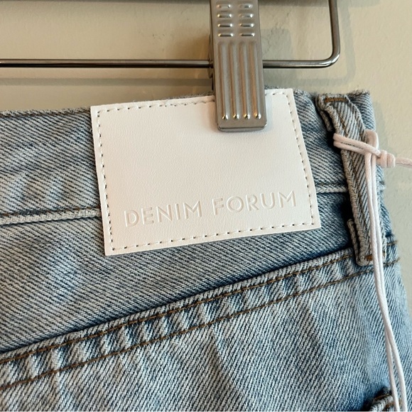 Aritzia Denim Forum The 90s Halle Jean Skirt - Picture 10 of 15